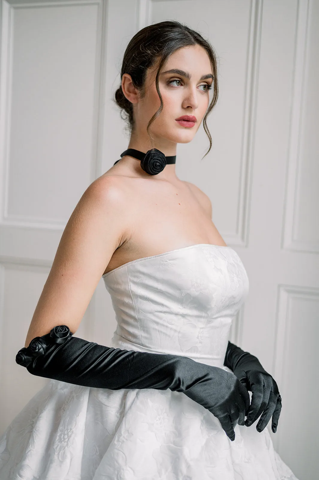 Victoria Rosette Gloves
