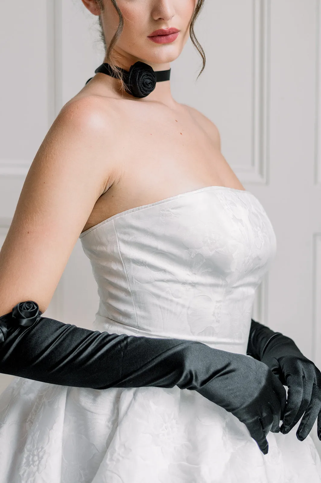 Victoria Rosette Gloves